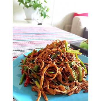 куриное филе соломкой жареное с красным перцем